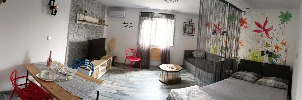 Appartement Modern Cave à Split